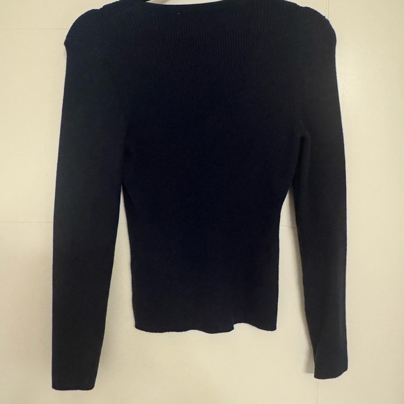 Abercrombie Women's Navy Ribbed Button-Up Top - Picture 4 of 4